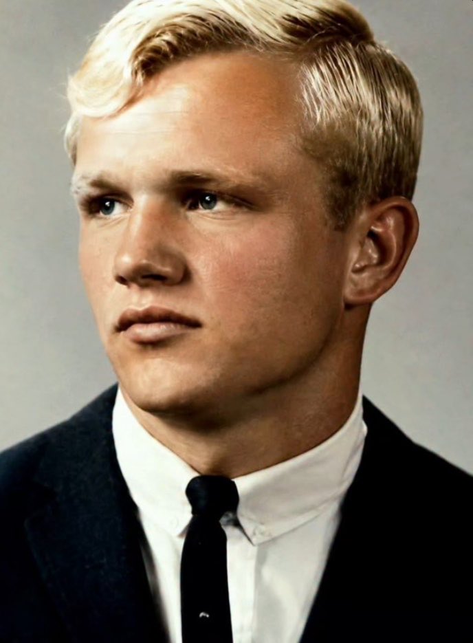 MilitaryCooI's tweet photo. He had only been in Vietnam for 30 days when an enemy explosive device took his life. U.S. Army Private First Class David James Levier of Ohio, was KIA in Quang Ngai Province, South Vietnam.

He served as a Pioneer with B Company, 19th Engineer Battalion, 35th Engineer Group, 18th Engineer Brigade. After only one month in Vietnam, David made the ultimate sacrifice.

He was just 21 years old.