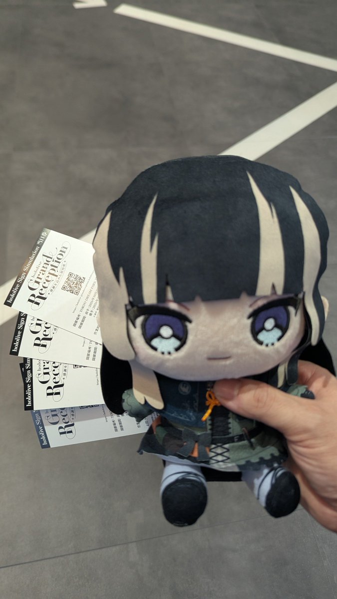 CECILIAdaisuki's tweet photo. ホロライブグランドレセプションなう
サイン券４枚当日購入‼️
推しが多すぎて4枚で足りない!!!!
#hololive https://t.co/bZtDzciSq3