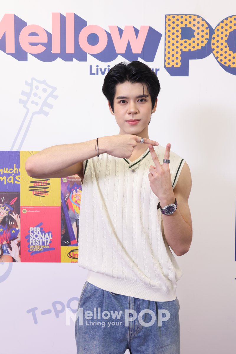 MellowPOP_TH's tweet photo. ✨ Mellow POP เก็บตกภาพบรรยากาศการสัมภาษณ์ของ “Dorn NexT1DE” กับเพลง “Unbound”
เตรีย���พบกับบทสัมภาษณ์และคอนเทนต์พิเศษเร็ว ๆ นี้ที่ Mellow POP!
.
#MellowPOP 
 #NexT1DE_Unbound
#NexT1DE_DORN
#NexT1DE https://t.co/r887cAjwKO