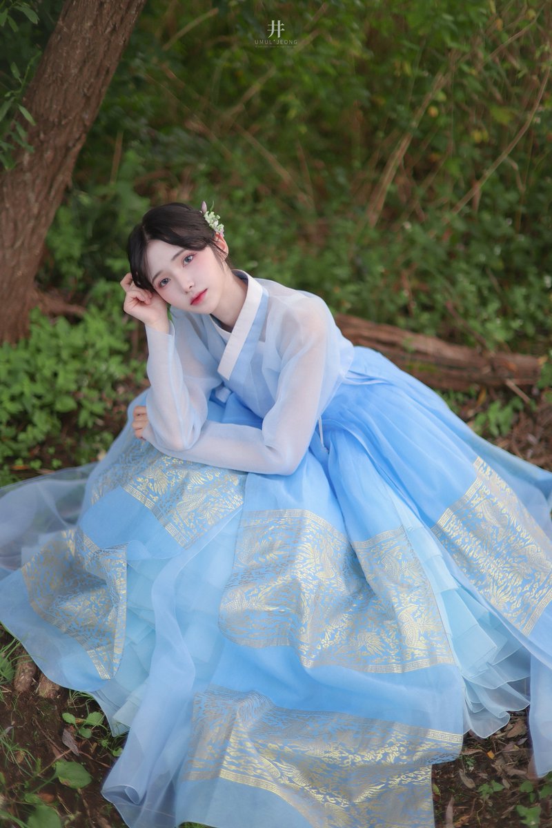 Yeju_cos's tweet photo. 💧🌱
#한복 #hanbok https://t.co/D9Oj2ZOQYI