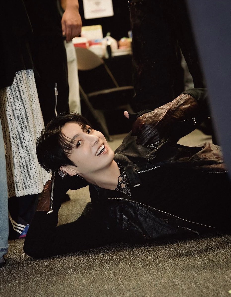 kooligangtan's tweet photo. cryingggg that’s my baby https://t.co/7eX3OtXktV