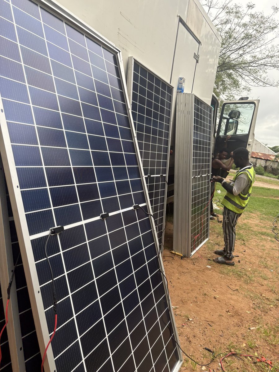 GbeleePaul's tweet photo. Good morning o, don’t forget this is where you can get the cheapest Solar system!!! https://t.co/CdJqrzYix3