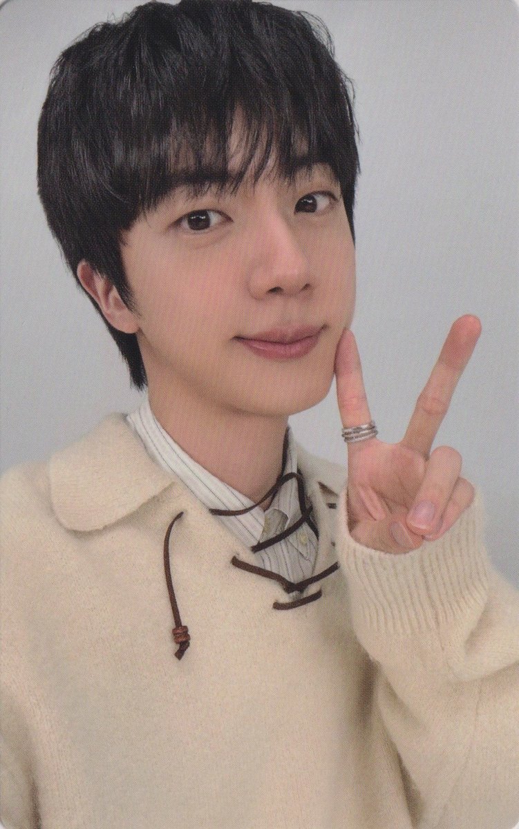 btsfancafe__twt's tweet photo. [scan] BTS ARIRANG Weverse Global Selfie Set A Photocards (1/2)

#BTS #방탄소년단 #BTS_ARIRANG https://t.co/6TJKifSPha