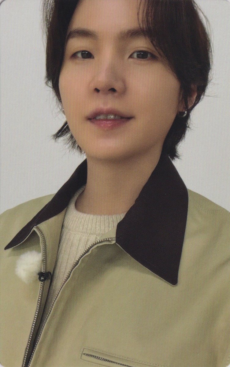 btsfancafe__twt's tweet photo. [scan] BTS ARIRANG Weverse Global Selfie Set A Photocards (1/2)

#BTS #방탄소년단 #BTS_ARIRANG https://t.co/6TJKifSPha