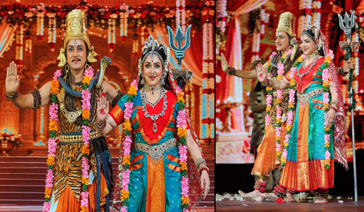 MunsifWebDesk's tweet photo. *Hema Malini celebrates Navratri with her iconic ‘Durga’ ballet performance in Telangana*
#HemaMalini #NavratriCelebrations #DurgaBallet #Telangana
https://t.co/slShjd7zn8 https://t.co/lpvWsd059T