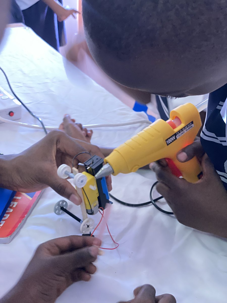 NextGen_Ug's tweet photo. Our  STEM club can give learners space to investigate scientific questions, design prototypes, programme robots and work in teams.
#InnovationInAction #roboticsUganda
@coderina
@WorldSkillsUg @UCC_Official @KabojjaSchool @EnabelInUganda @VisionGroup @MariamHigh
@sssuganda @NECUPDF @GreenhillUg
@MuhikaJuniorSch @ritz_medical @newvisionwire
@ParentsKampala @newmanfoodsltd @WorldskillsJ
@WorldskillsJ @strathmore @NewmanFoods @Tetebusiness @SMusherure @MoICT_Ug @MoICT_Ug @Educ_SportsUg