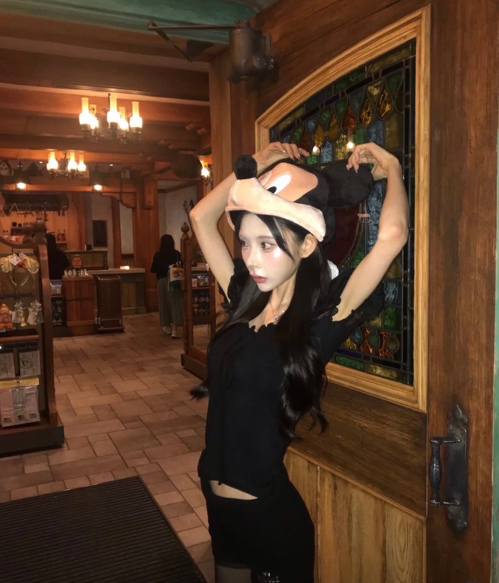 Cat_Bunbunta's tweet photo. 緩苺ちゃんみたいな華奢さほんと理想。カリカリ体型になりたい欲が止まらん😣 https://t.co/hOx5YSgymF