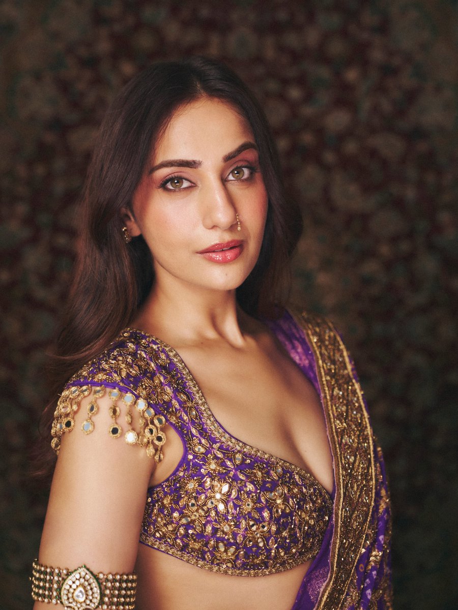 Chennaipatrika's tweet photo. @KushaKapila #KushaKapila #bollywood #celebrity #viralpost #Kollywood #tollywood #bollywoodstyle #bollywoodbeauty #bollywoodqueen #sandalwood #chennaipatrika #entertaiment #BollywoodStyle #FashionIcon #CelebrityStyle #mollywood #malayalamactress https://t.co/X8WnyJrMzO