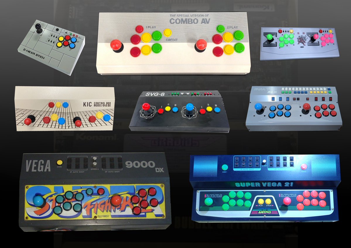 2CHZan9hWzkC1Un's tweet photo. 90年代アーケードのコントロールBOX
人気だったのは『COMBO AV』(91年)？

一番高価だったのは
ハッピー商会の『VEGAシリーズ』１０万円？ https://t.co/CHIVDqTFoc