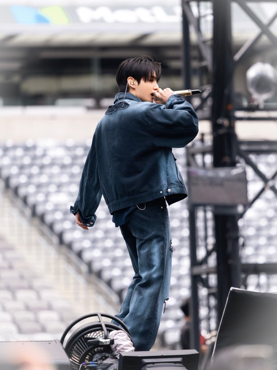 jungkoo_gukkk97's tweet photo. https://t.co/MPnG22QtCK