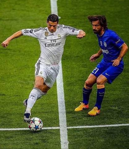 FrankKhalidUK's tweet photo. Andrea Pirlo: “If Cristiano Ronaldo scores a goal, they will say" why not two? ". If he scores a free kick, they will say that the wall was placed incorrectly. If he scores a penalty, they will say he only scores a penalty. It's the price you pay when you're the best player in the world.”