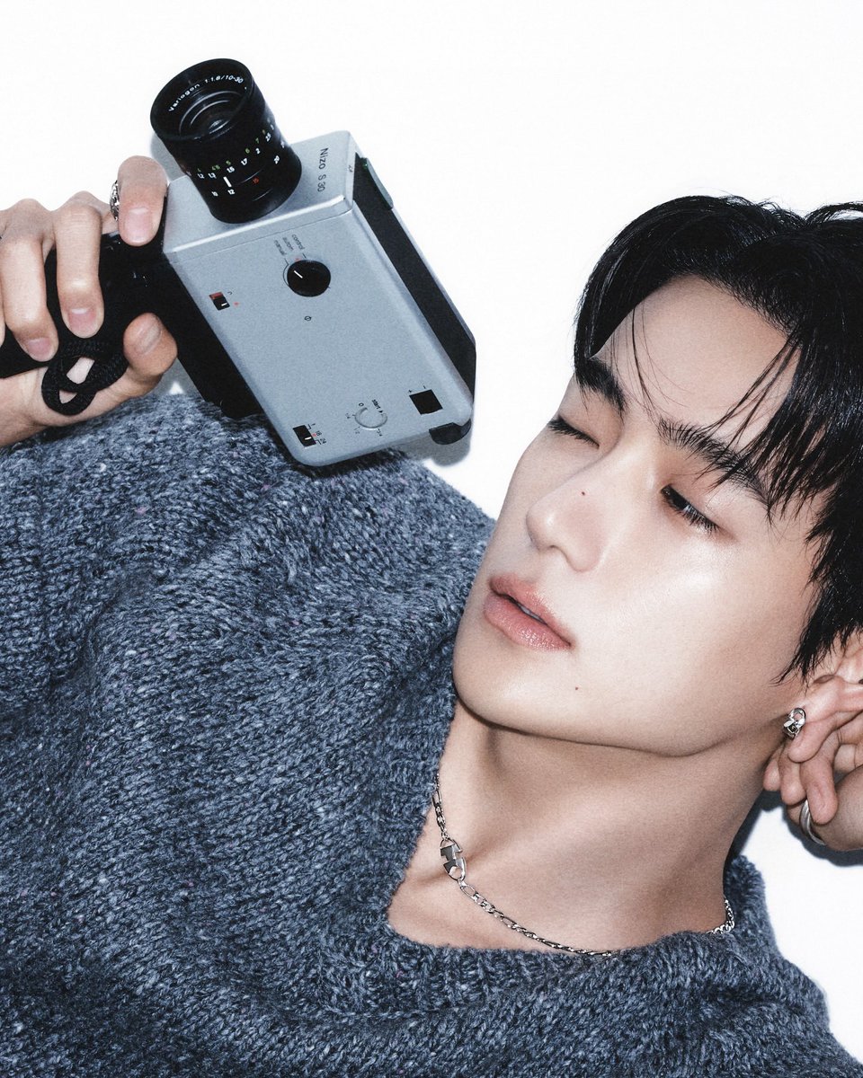 dawn_for_uu's tweet photo. 그리고 저희 이것도 할말 많잖아요... https://t.co/8ZsABTCUgc