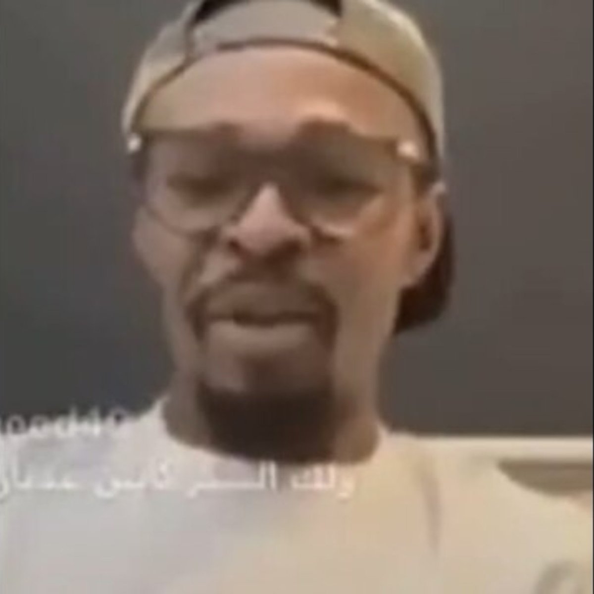 hsm1426's tweet photo. @ea04_4 @Q8lel تصلون على النبي وتغنون خذني زياره لتل ابيب https://t.co/Qj3qJJY02R