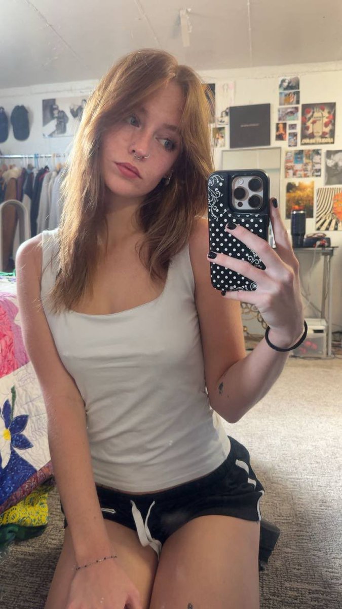 lilyamooncrest's tweet photo. almost didn’t post how slutty i look 🤭 https://t.co/oLQhmfjEd0