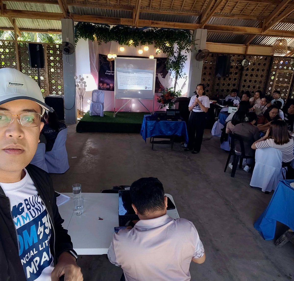 filhosdalua's tweet photo. Sharing the mission while making time to bond with my not-so-little baby boy. Thank you po sa inyong ginhatag nga time, mga sir and ma'am. https://t.co/9evZ0LsAbA