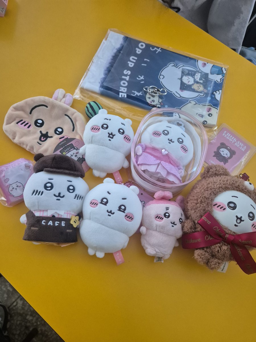 jhchi33's tweet photo. 뉴비 챙겨주는 이런 언니들이 어디있나요....사랑하고 사랑합니다 사랑합니다 사랑한다고요 사랑해 사랑해 사랑해 사랑해 🩵🩵🩵🩵💙💙💙💙💙🩵🩵🩵🩵🩵💙💙💙💙🩵🩵💙💙앞으로도 저랑 덕질해줘요 내가 잘하께 사랑해사랑해사랑해🩵🩵🩵🩵💙💙💙💙💙🩵🩵🩵💙💙💙🩵🩵💙💙

@5501_kawa @chimonga09 https://t.co/Rue8Kdy4lr