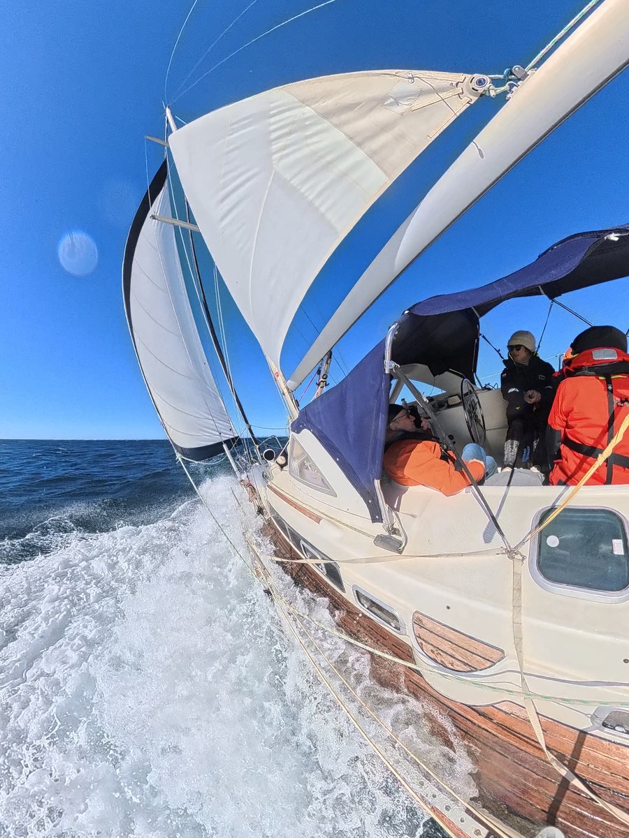 longkrittapas's tweet photo. Our final sail marks the end of an incredible sabbatical year. Grateful for every unforgettable moment. Hard to believe it’s already over. https://t.co/HAqWxYmu5K