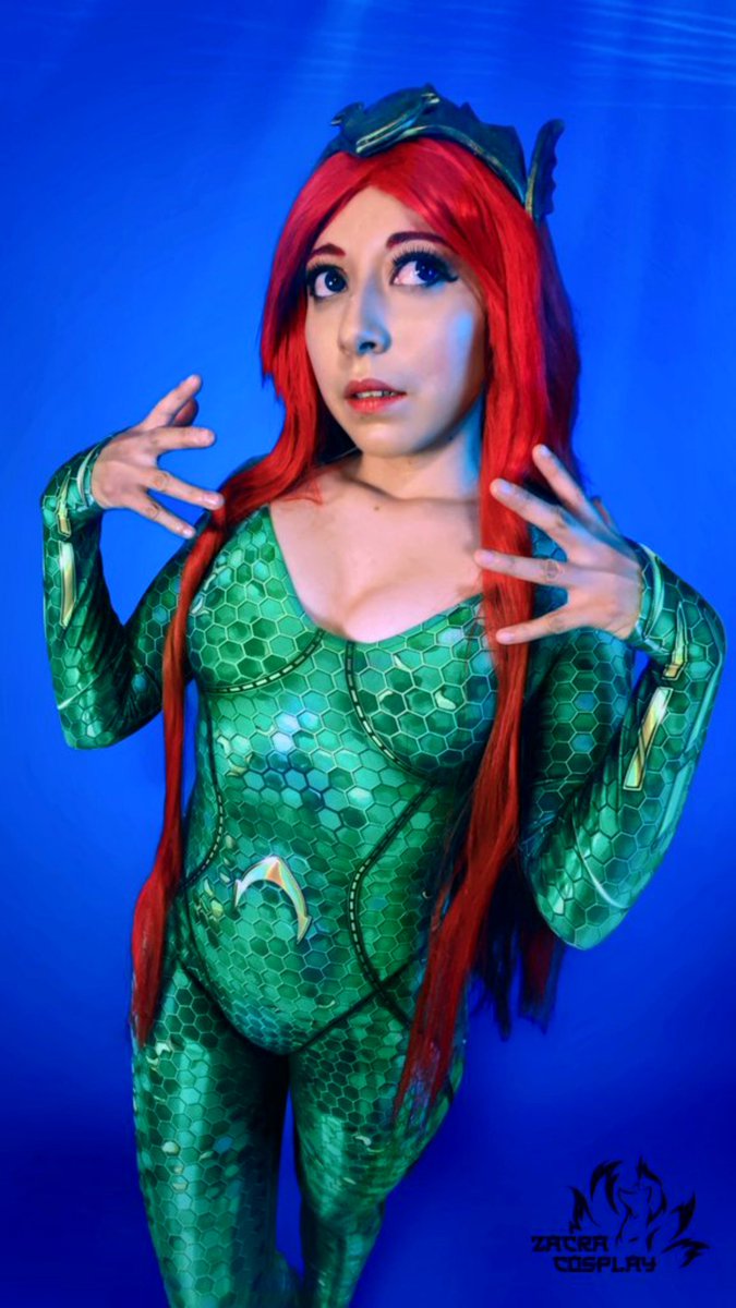 CosplayZacra's tweet photo. 😗 #mera #meracosplay #aquamancosplay #dccosplay #piernotas #piernona #muslos #muslotes #piernas #caderas #caderona #sexycosplay #nalgona #nalgotas #nalgas #culona #culazo #cosplaygirl #legs #piernasricas #swimsuit #bodysuit https://t.co/dkL9w7SIwh