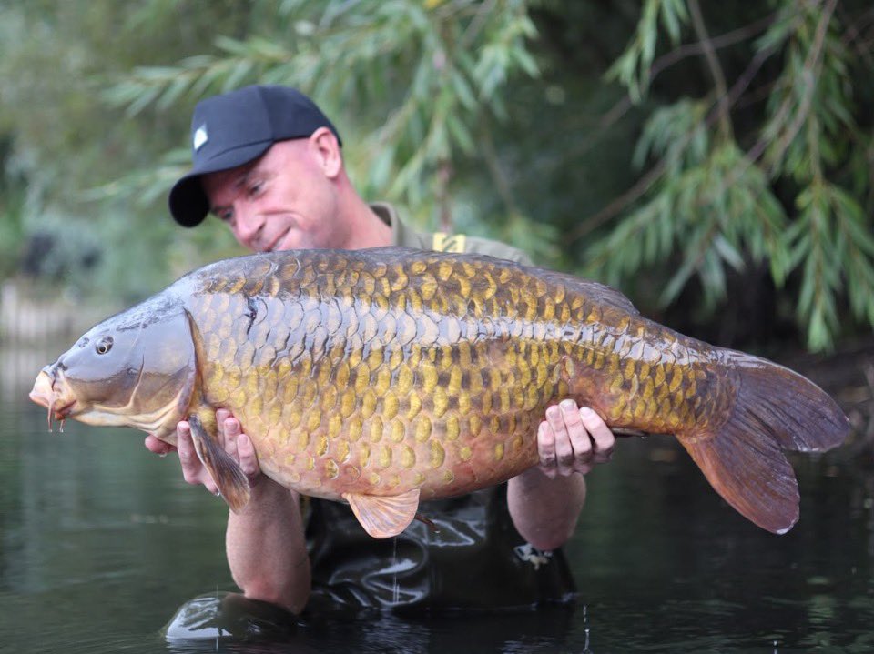 PukkaSquirrelB's tweet photo. Jamie on the Ocean Sludge soaking his fresh Boilie in the Magic Mineral 3 days before his session.
Fed a deep silty zone at Kingfisher Lake Bluebell presented a Ocean Sludge Pop Up 41 Common πΏοΈ
https://t.co/9YmyQc5LOi
#TeamPSB
#PukkaSquirrelBaits
#Pukka https://t.co/aoVGHW5fyu