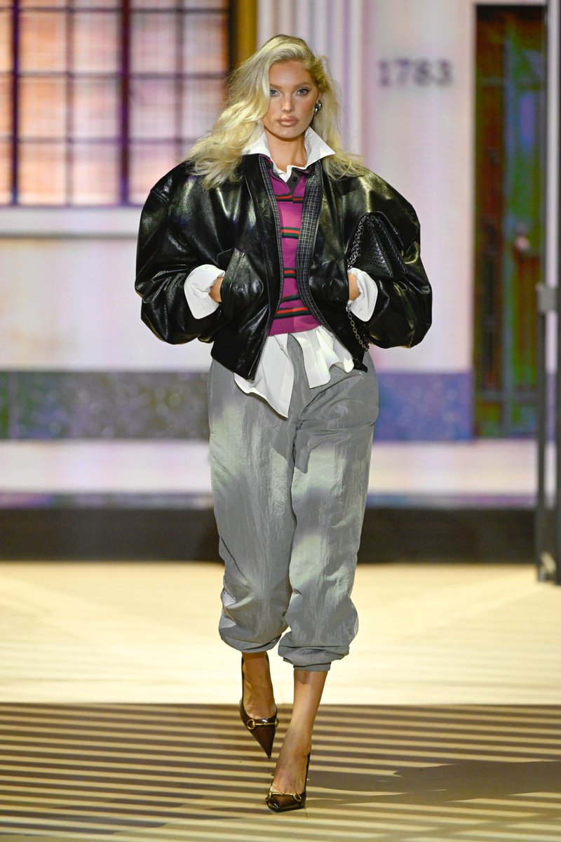 theanprobe's tweet photo. Gucci SS27 https://t.co/8Rylj4GaAY