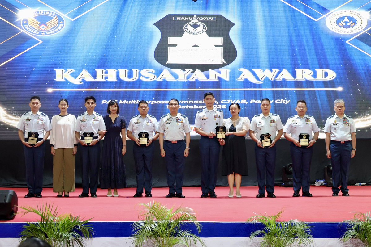 PhilAirForce's tweet photo. PAF NEWS | PAF RECOGNIZES AERONAUTICAL ACHIEVEMENTS, REINFORCES CULTURE OF SAFETY AND EXCELLENCE

See original post: https://t.co/IHN5fb8C5l

#FocusPAF #GuardiansOfOurPreciousSkies #PAFYouCanTrust #OneAFPOnePhilippines #StrongAirForceStrongPhilippines https://t.co/M0tITTD9M9