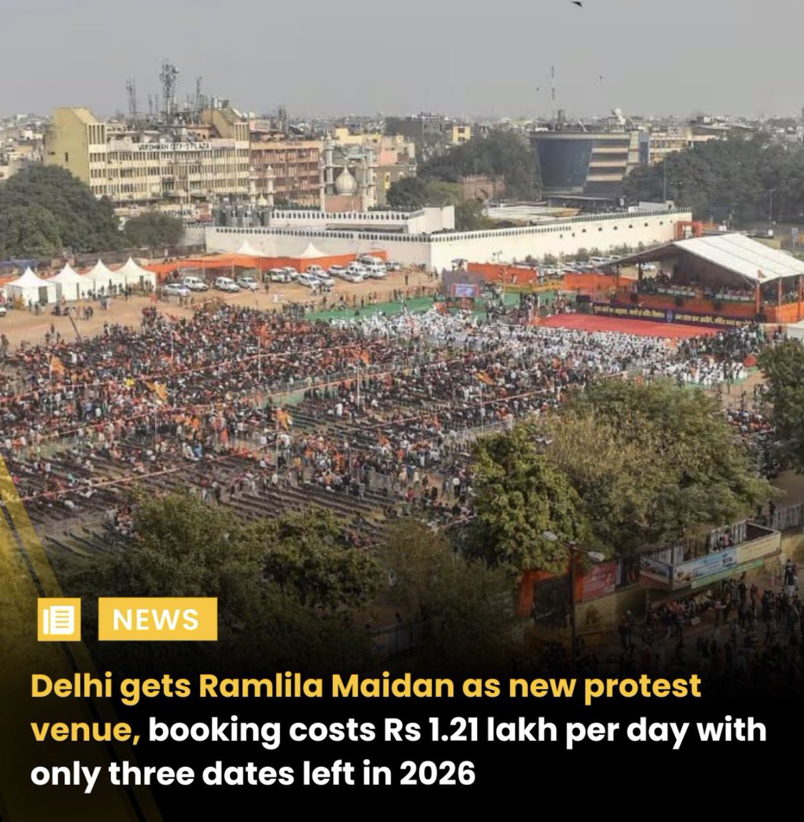 tandoorinightts's tweet photo. suddenly, you find yourself paying for everything that should be a fundamental right. clean air, clean water, and now even the right to protest comes with a price tag. ek din sans lene pe bhi interest dena padega in logo ko https://t.co/rHkGGbmfR9