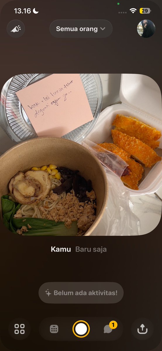 ryulO6_'s tweet photo. xixixi telurnya diganti ayam, soalnya aku tiap ngeramen telurnya ngga pernah dimakan😭💔 jadi yg ngeramen sama aku pasti dapet telur😭 https://t.co/XH7YCluIyy