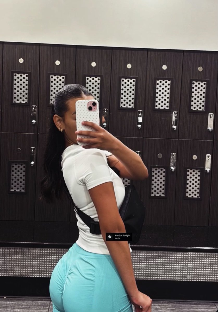 bopsnonstop's tweet photo. SUBMISSION 
Face: 8.5/10
Ass: 9.5/10
Tits: 8.5/10
Body: 9/10
Tight: 11/10
OVERALL: 9.5/10

DM to submit ur irl https://t.co/7FmvK2m1IH