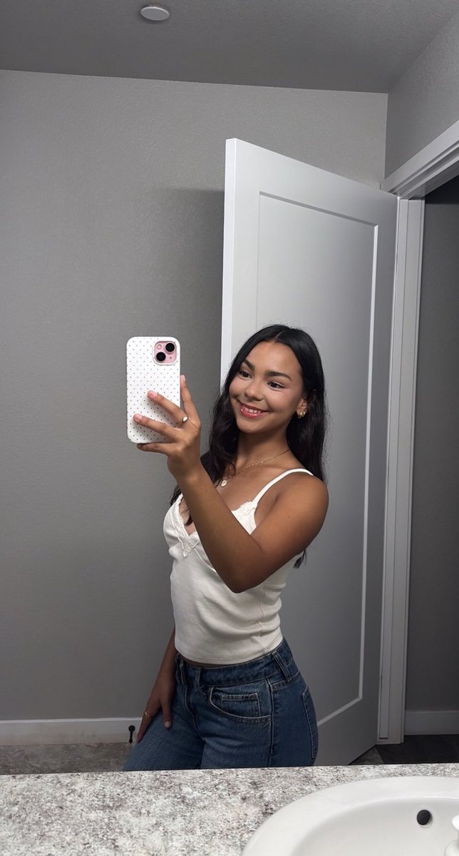 bopsnonstop's tweet photo. SUBMISSION 
Face: 8.5/10
Ass: 9.5/10
Tits: 8.5/10
Body: 9/10
Tight: 11/10
OVERALL: 9.5/10

DM to submit ur irl https://t.co/7FmvK2m1IH