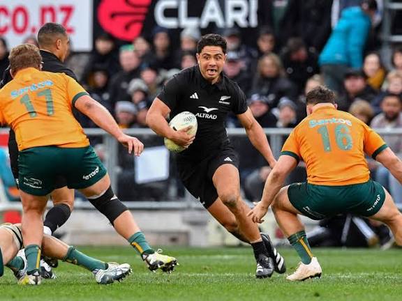 Blogderugby's tweet photo. @AllBlacks vencen por 50-19 a @wallabies en el primer partido de la Bledisloe Cup en Eden Park.

Los All Blacks le tienen tomada la medida a los australianos desde hace años.

Siguiente partido será este 17 de octubre en el Accor Stadium, Sydney.

#rugby #somosrugby #hazterugbier https://t.co/OMIMwzfvtJ