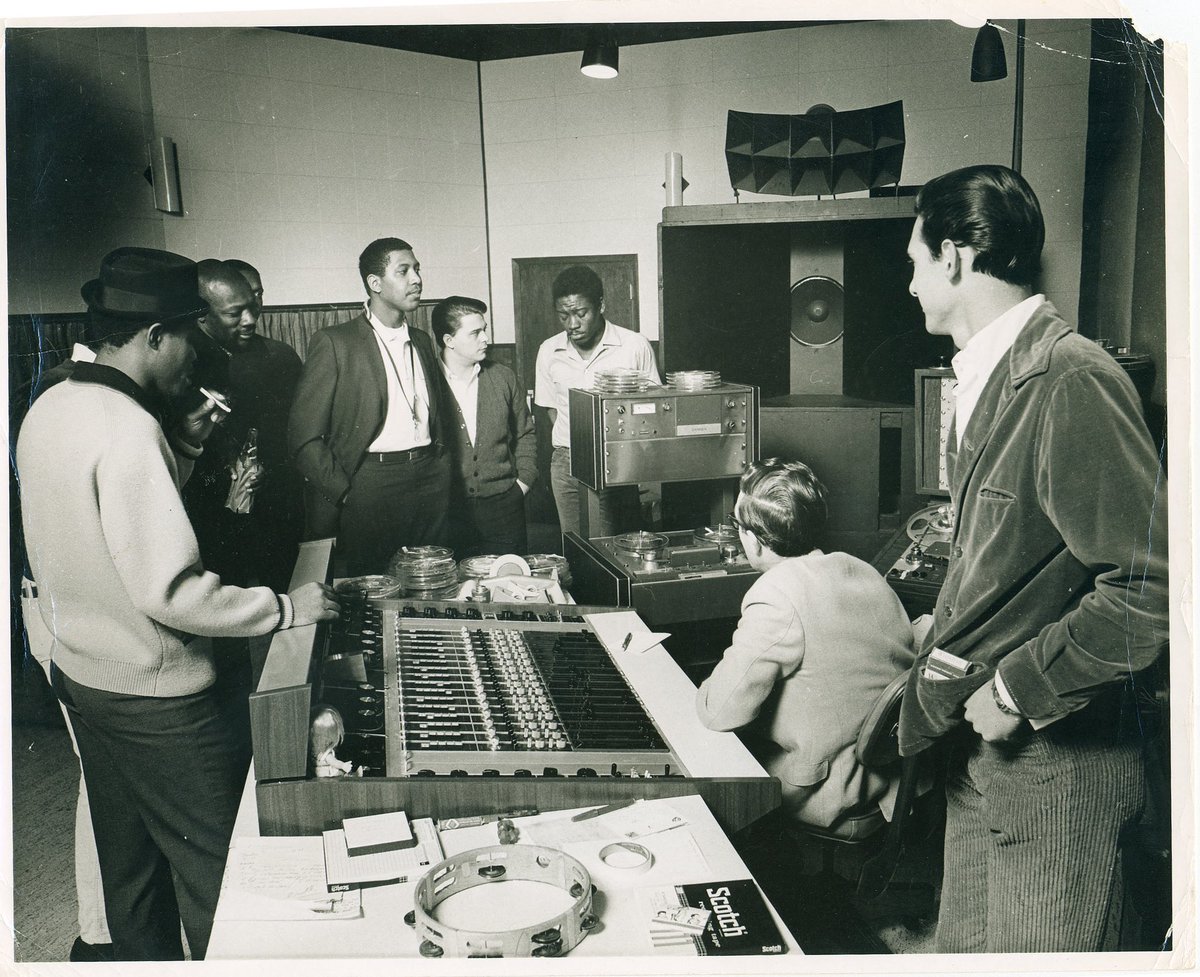 StephenFoz's tweet photo. Tracks associated with the iconic American record company @StaxRecords take pride of place on my @TheRadCaroline show today. We’re Boxing Clever with the collection covering the first decade of one of the greatest labels of all time. #648AM https://t.co/LhgipH6ciT