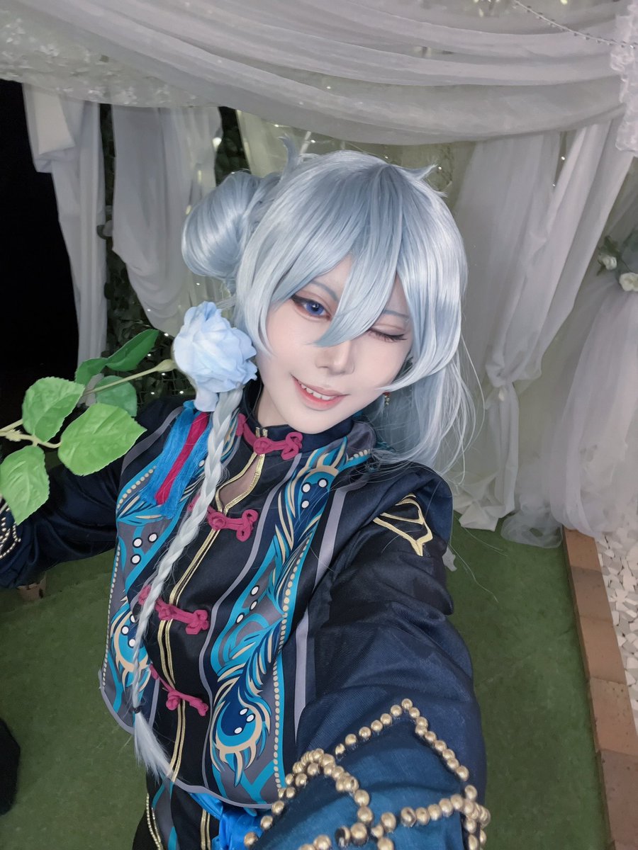 tsuki__amzg3838's tweet photo. cos/enst 🕊

༺═────────────═༻
𓆩 ♛ 𓆪　☾⋆⁺₊🦚

踊りましょう、滑稽に！

🦚₊⁺⋆☽　𓆩 ♛ 𓆪
༺═────────────═༻

1枚目📸➞@L_C_0817 https://t.co/XWwRA8RlH8