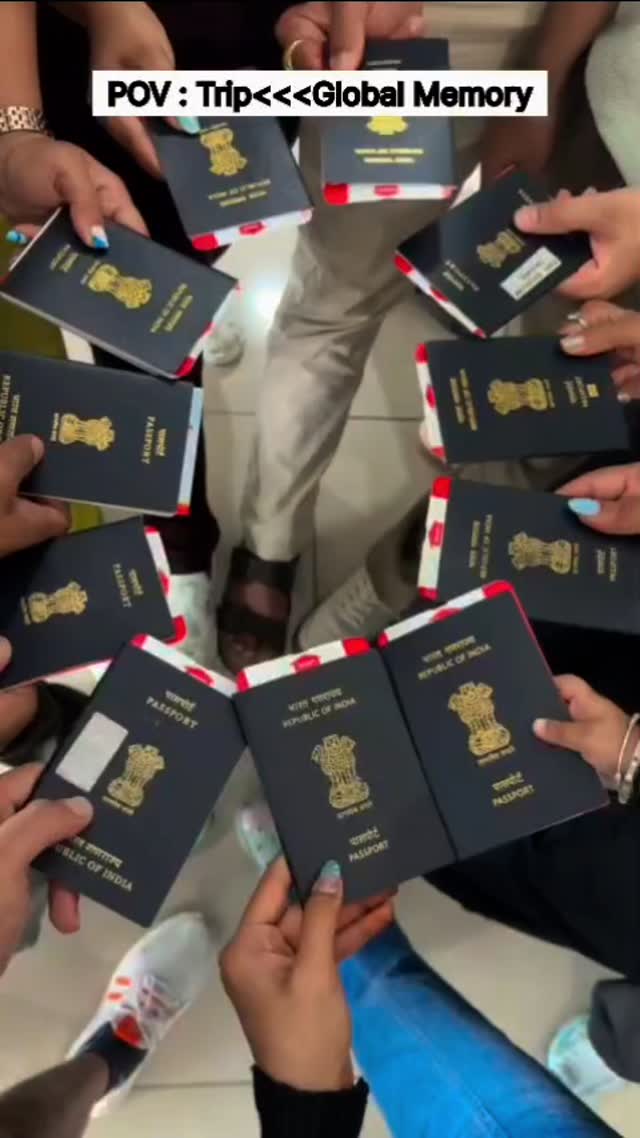 bibiz63's tweet photo. This is what an international trip with friends looks like. https://t.co/AFymikXGX3