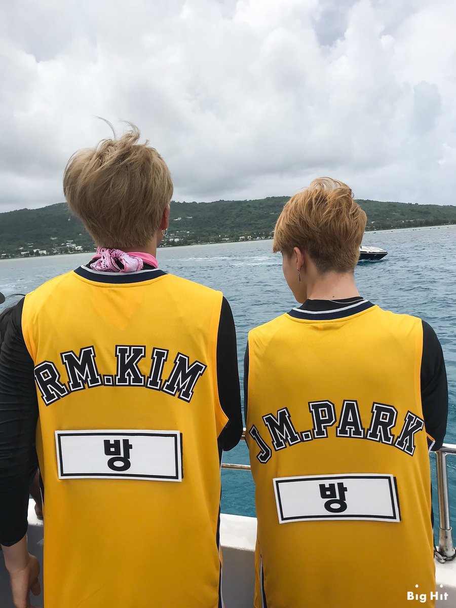 RMPICS_twt's tweet photo. #HappyJiminDay @BTS_twt
#JIMIN #RM #minimoni 

RM. KIM 🐨  JM. PARK 🐥 https://t.co/aZWRqfgBWG