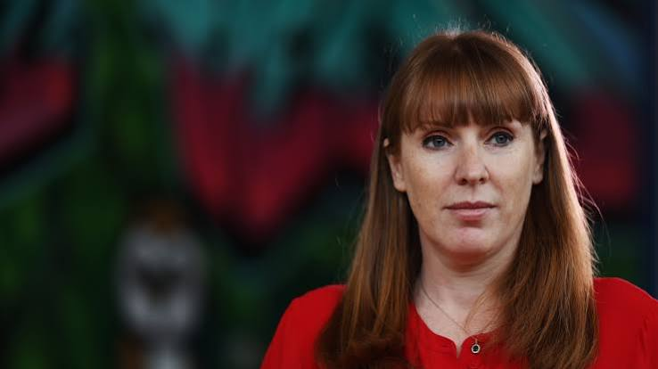 David90shaw's tweet photo. 🚨 EXCLUSIVE: ANGELA RAYNER CAUGHT USING 15 MILLION POUNDS OF PUBLIC CASH TO RIG ELECTIONS!!!!

I want every working person in this country to confront the terrifying reality that the state is weaponizing your own wages against your ballot paper. 

Under the guise of a 15 million pound recovery fund created after the Southport tragedy, Angela Rayner quietly financed a partisan propaganda machine inside local government.

Official evidence confirms public funds went straight to the Ella Baker School of Organising, an activist network founded by former operatives from Hope Not Hate.

Council staff across Birmingham, Sheffield, and Blackpool were forced through state funded sessions instructing them how to steer working class communities away from Nigel Farage.

Local bureaucrats were literally trained on how to distract ordinary residents from small boat arrivals and manipulate the public away from voting for Reform UK.

Course registration materials openly declared their core objective was to avert the impending disaster of a democratic right wing government.

The political establishment claims there is zero cash to protect military veterans or keep elderly pensioners warm, yet Angela Rayner finds unlimited funds to turn council offices into political re education camps.

Labour knows they have permanently lost the trust of ordinary Britons, so they are deploying taxpayer funded psychological operations to rig the ballot box from the inside.

Retweet this exclusive investigation immediately to expose Angela Rayner using public money to wage war on British voters. 🇬🇧