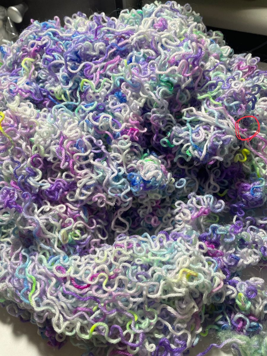vicenterapunes's tweet photo. @rinmin_knitting 糸端、コレでは？ https://t.co/hQPeLwrNpF