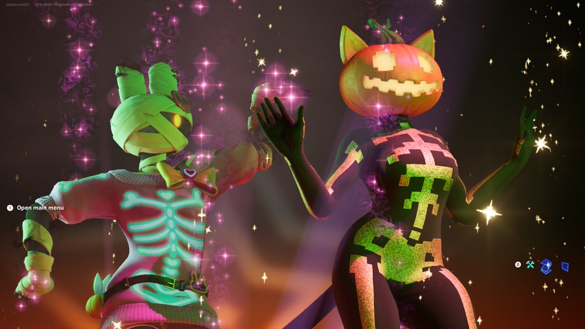 Salty_Scars's tweet photo. They're 🍵 #fortnite #spice #bunnybones https://t.co/7BifJ7Fu04