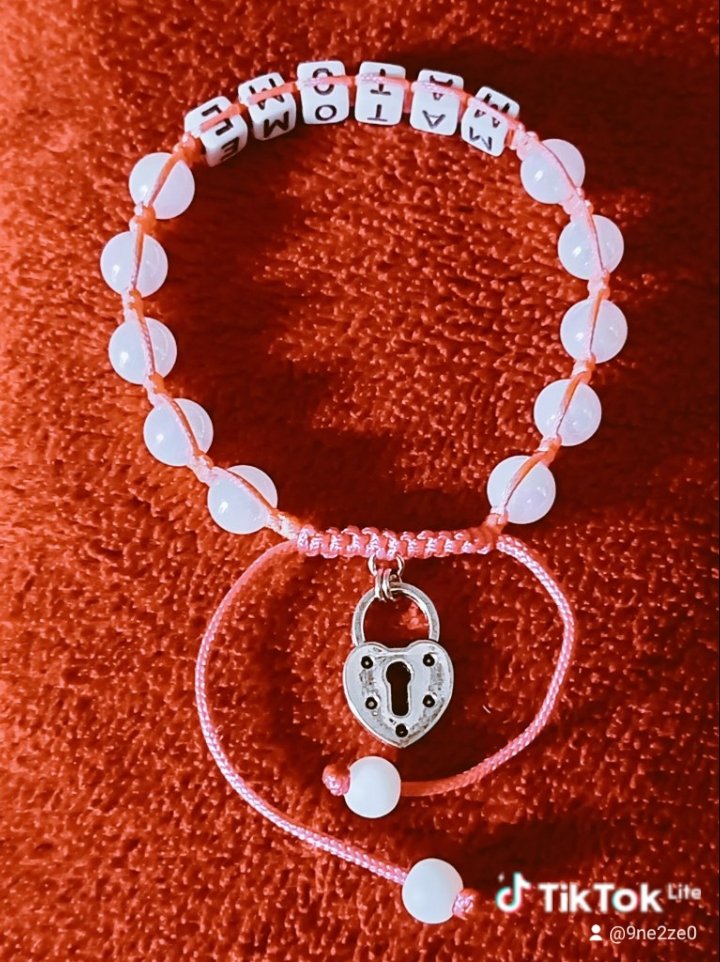 nine2zerobeads's tweet photo. ninetwozerobeadsCo.
. https://t.co/wMQPD2W3MM