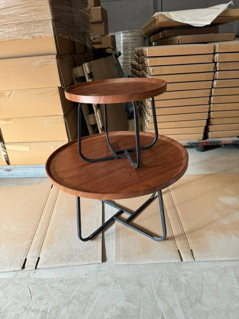toniasempire001's tweet photo. wooden design LUXURY  center table 

Beautiful wooden design 2 in 1center table 

Price ;₦ 130,000 https://t.co/5Crra0uqOa