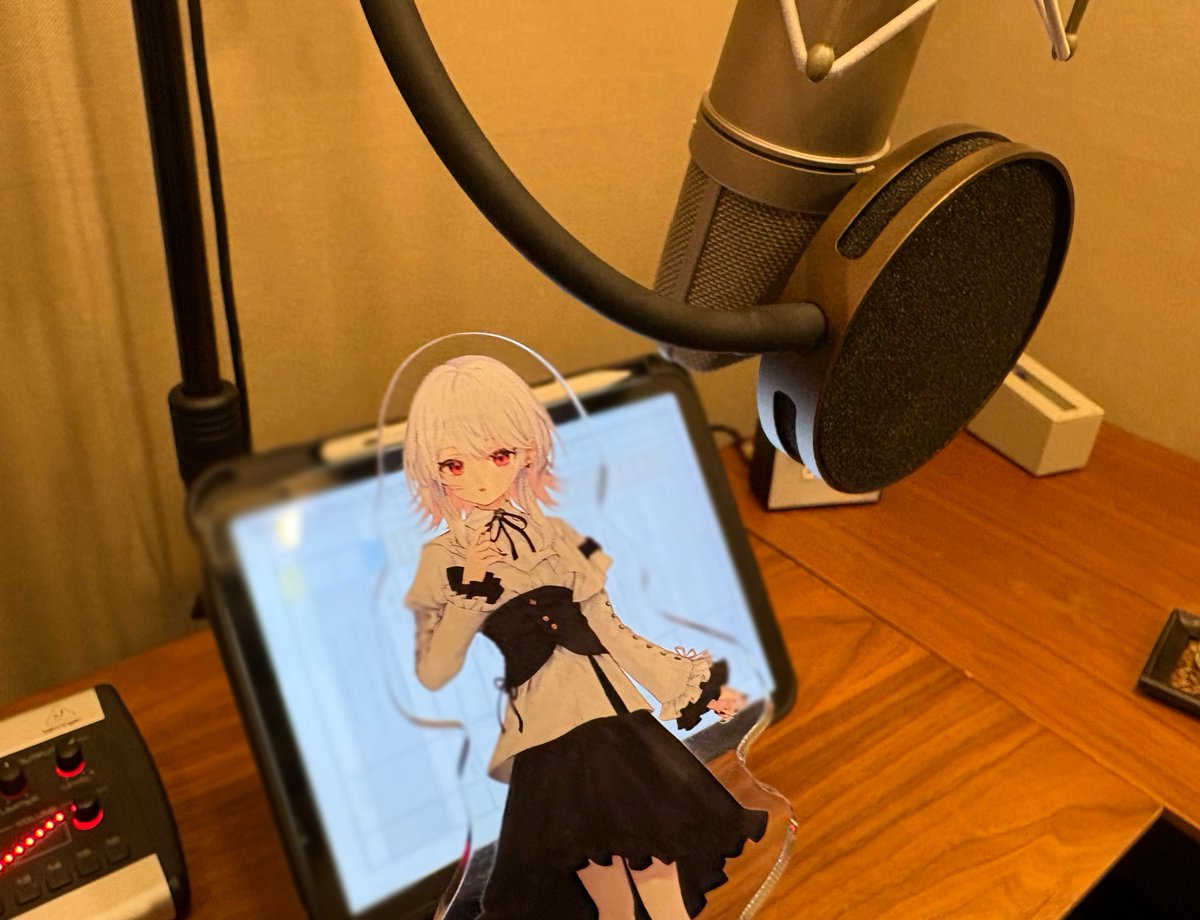 kanon_alise's tweet photo. 本日も収録でした🎙️

有世のアクリルスタンドの予約は、本日10/13の18:59までです！
お迎え…….してください……❗️🥺
https://t.co/GMHX5kw1Ia

　　　\ﾔｰｯ/ https://t.co/mS0dIaMxGf