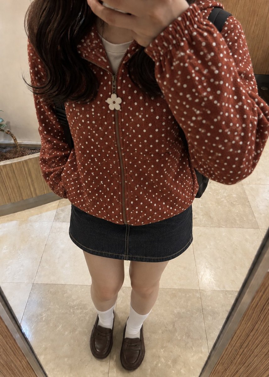 MmmMmm1831967's tweet photo. 秋のフリース可愛すぎる＞ᵕ＜🎵💕
#日常　#日常垢　#日常垢さんと繋がりたい https://t.co/d0vZpbAwnl