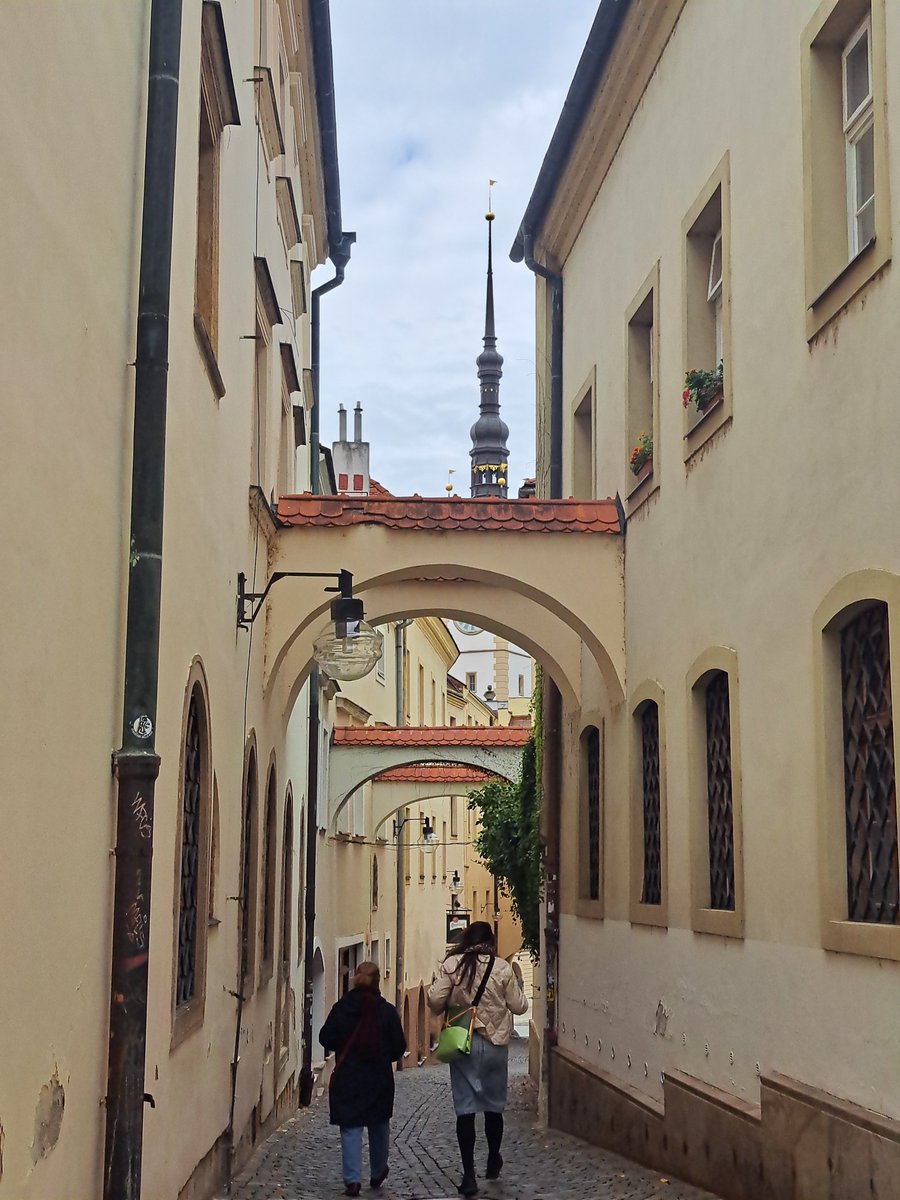 RalfRabe's tweet photo. @LiubistaSlav Grüß Gott !  Olomouc : https://t.co/XTVDFuWrfr