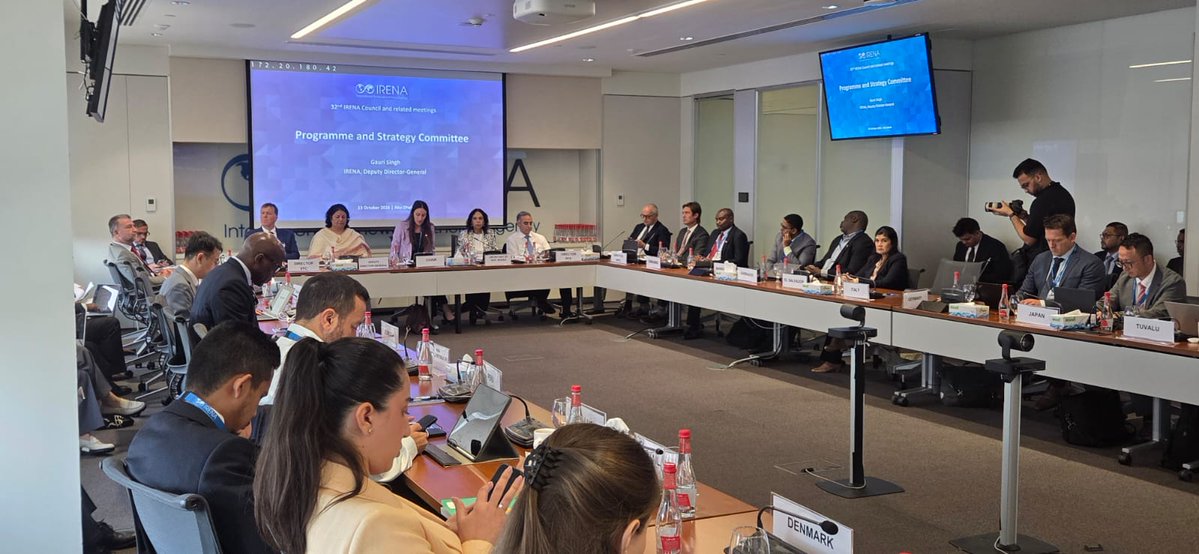 IRENA's tweet photo. 📍 Abu Dhabi
Pre-Council meetings ahead of the 32nd Meeting of @IRENA Council are underway at IRENA Headquarters. Programmatic &amp; institutional discussions are addressing the implementation of the Agency’s work in support of global energy transition. https://t.co/CLtPMhWLYu