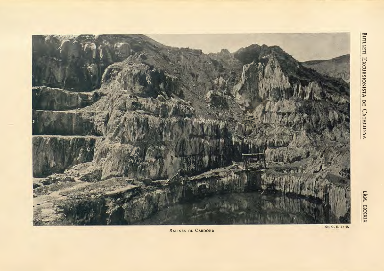 ICGCat's tweet photo. Sota el lema «amb la ment i el martell» del XIV CGI, més d'un centenar de geòlegs van gaudir de la geologia catalana.

Itineraris i peripècies a https://t.co/OQHSHEXnJQ, amb fotos de geologia de camp de fa 100 anys. 

Felicitem el CEC pels seus 150 anys d'excursionisme científic! https://t.co/MYs3p3JLU0