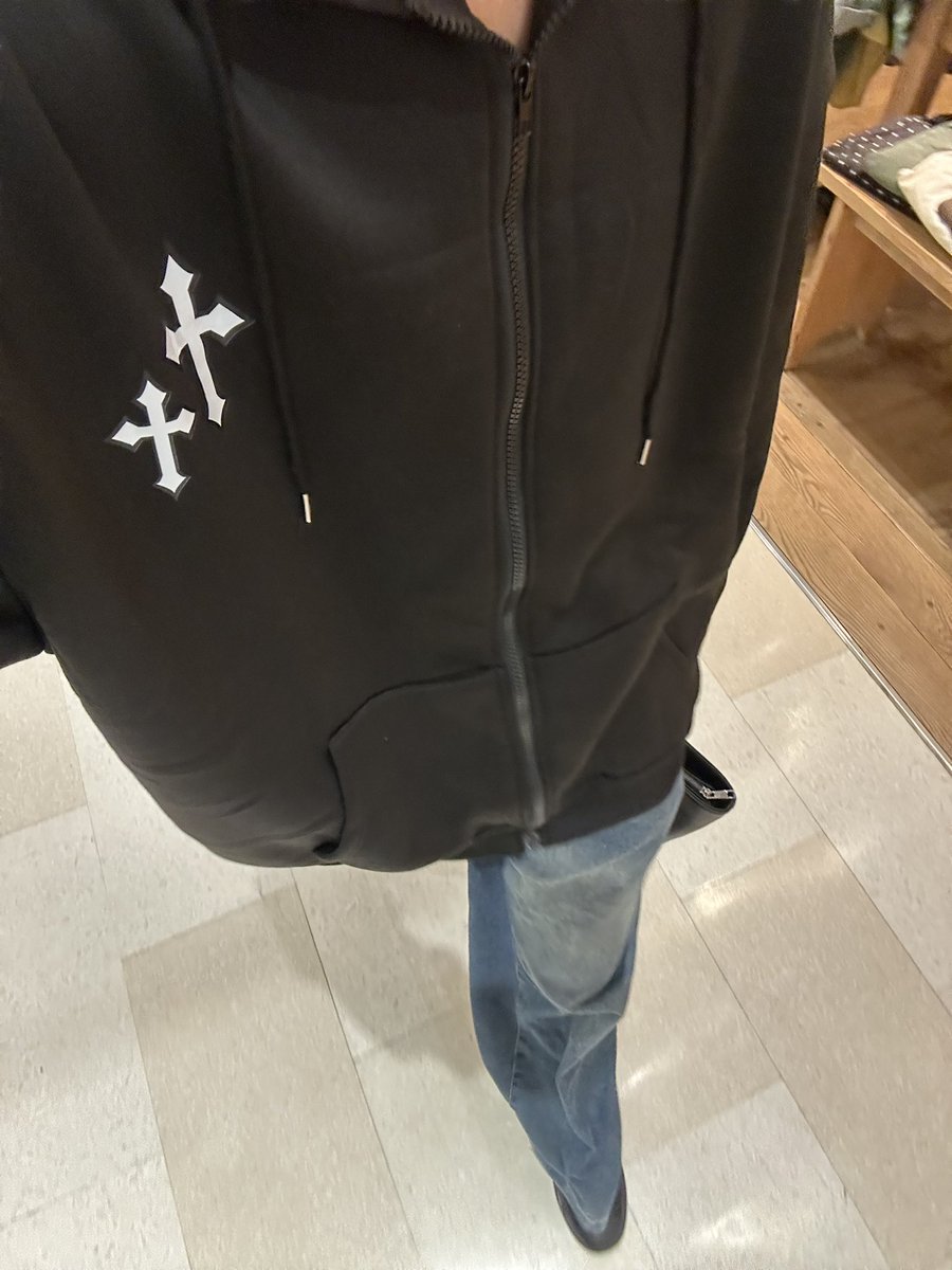 slovuc2's tweet photo. 今日は清楚です https://t.co/sx4YvMx6op