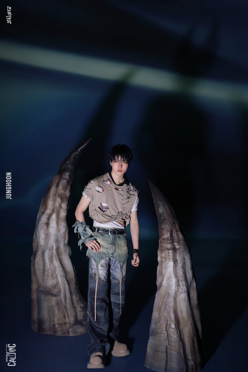 xikers_official's tweet photo. [📷] xikers - CONCEPT POSTER (HIKER ver.) '정훈(JUNGHOON)'

RELEASE 2026.11.02 6PM (KST)

🔗 PRE-SAVE &amp; PRE-ORDER : https://t.co/5aSfJNZnVM

#xikers #싸이커스 #정훈 #JUNGHOON #8THMINIALBUM #ROUTE_ZERO #The_CALLING #KQ https://t.co/3R3j5h5YMh