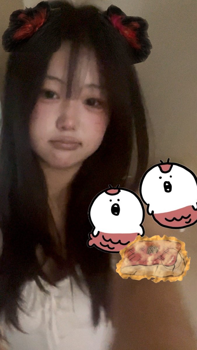 Qzz11se's tweet photo. 원래는 인어가 3명이어써…….. https://t.co/rcBg91rVCJ
