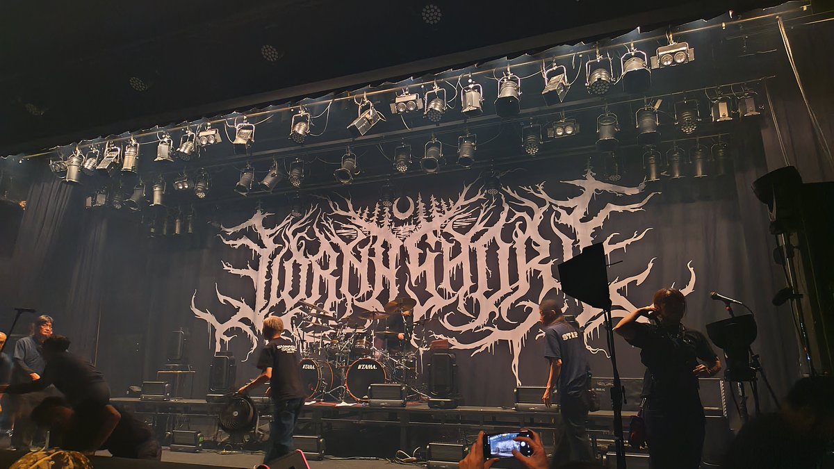sin_nellfin's tweet photo. Lorna shore
相変わらずバケモノでした https://t.co/qnfy9vSjKQ