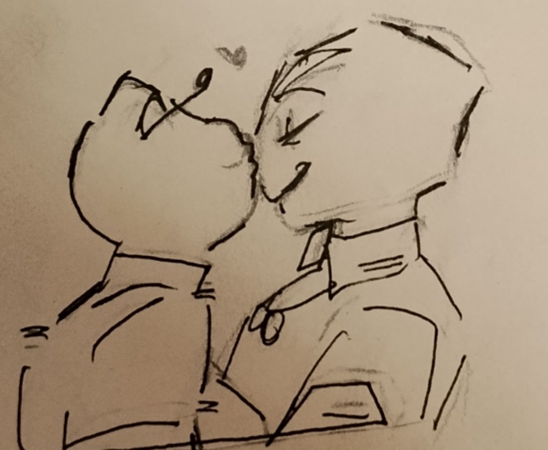 AmurMadam64260's tweet photo. Ещё немного этих двух #ocxcanon #sneaky #kapow #soldierAU #happytreefriends https://t.co/2VSQ27tkNk