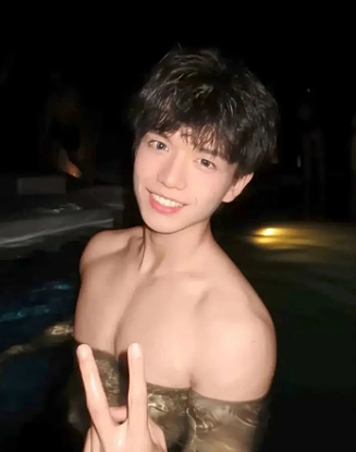 smart_xunjiang's tweet photo. 颜值爆表的健身界战神 #男模 #帅哥 https://t.co/fHAm84Ni98